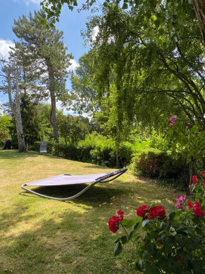 Le Clos De La Madelaine Montreuil  Eksteriør billede